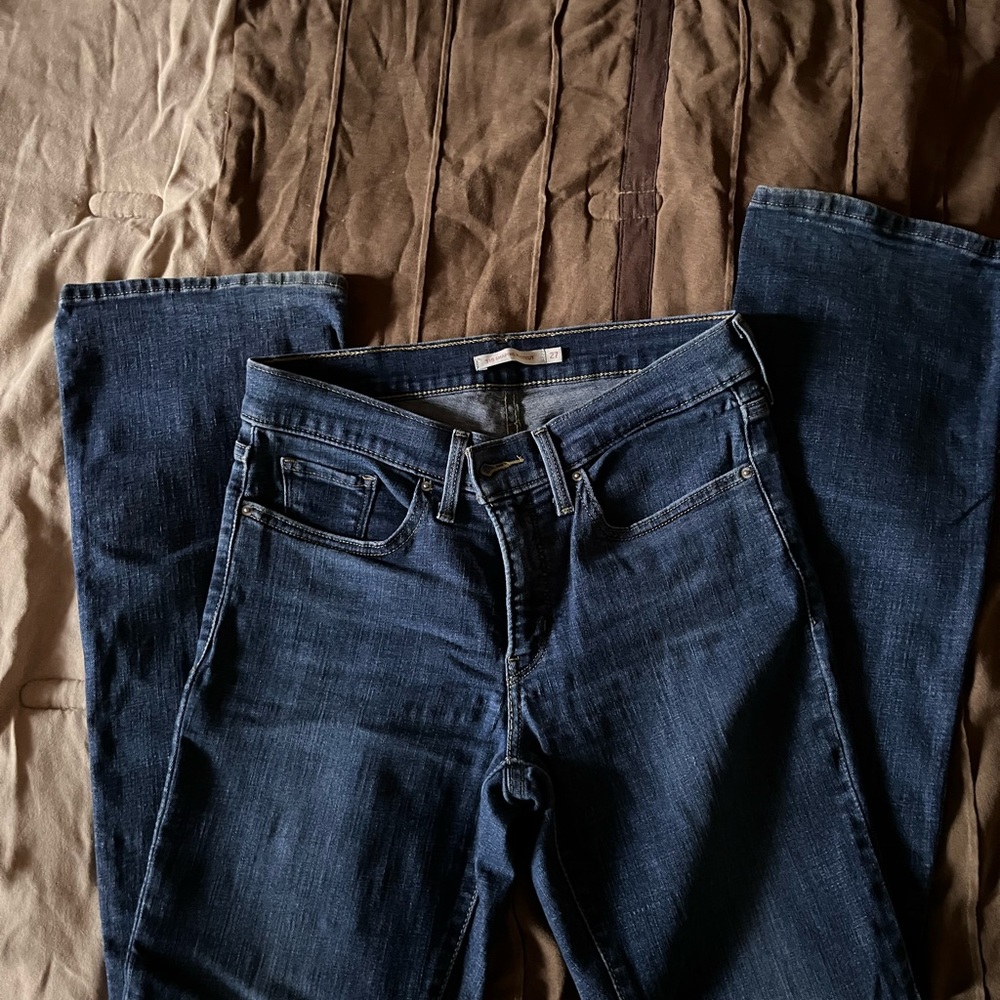 Red Label jeans in great condition. No holes or rips